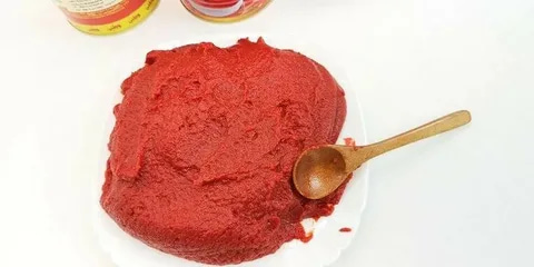 رب گوجه فرنگی دست چین مناسب غذاهای خانگی متنوع